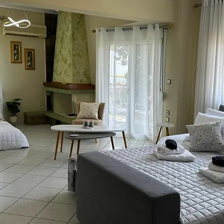 The Three Views Apartmán *