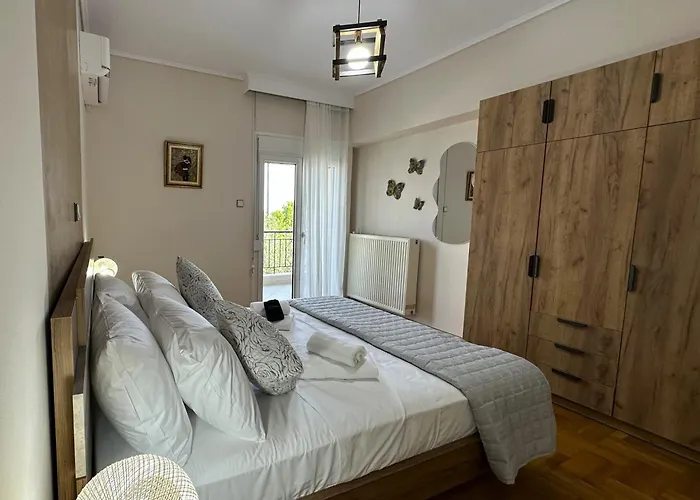 Apartment The Three Views *